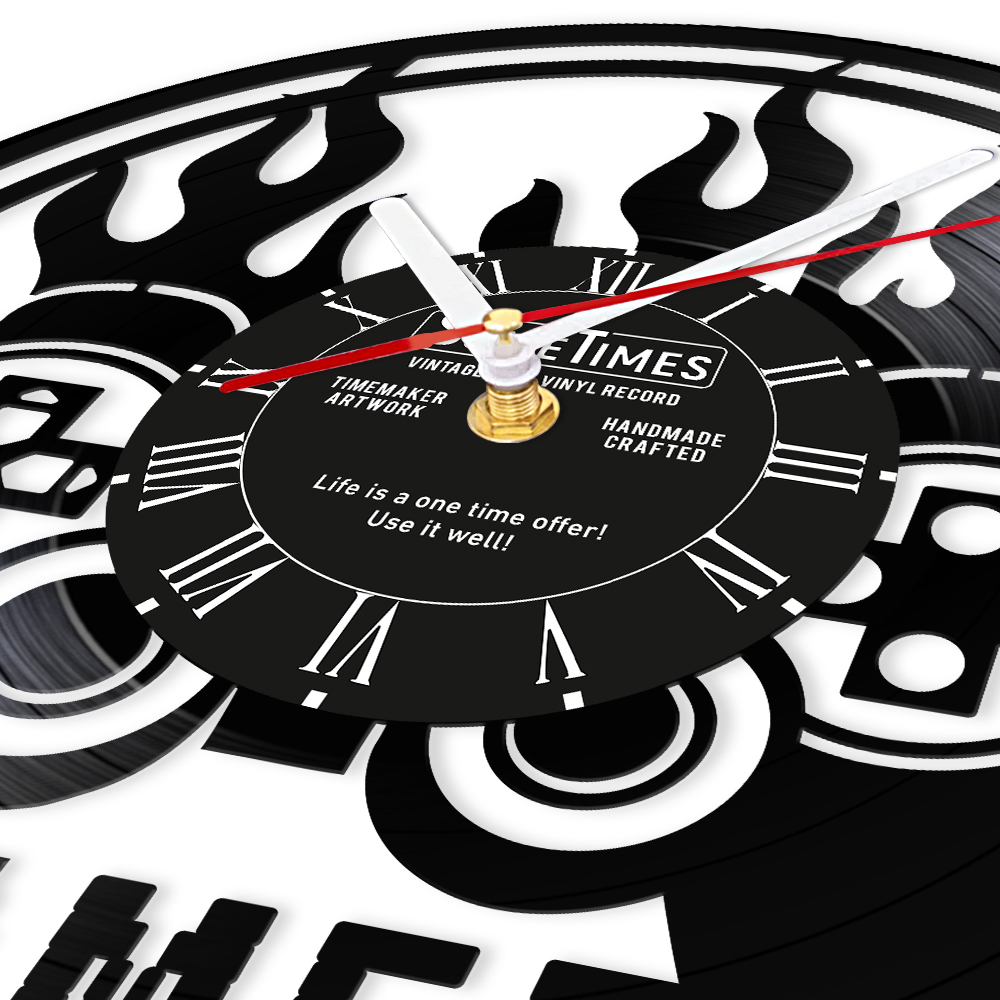 Reloj de Pared de Vinilo Perso - Gaming Console Names reseña y precio